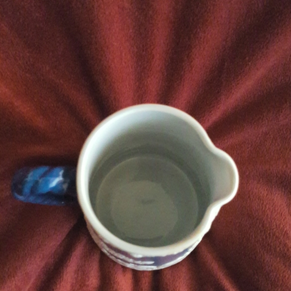 Vintage Blue Jasperware Hunt Scene Pitcher England - Picture 4 of 7